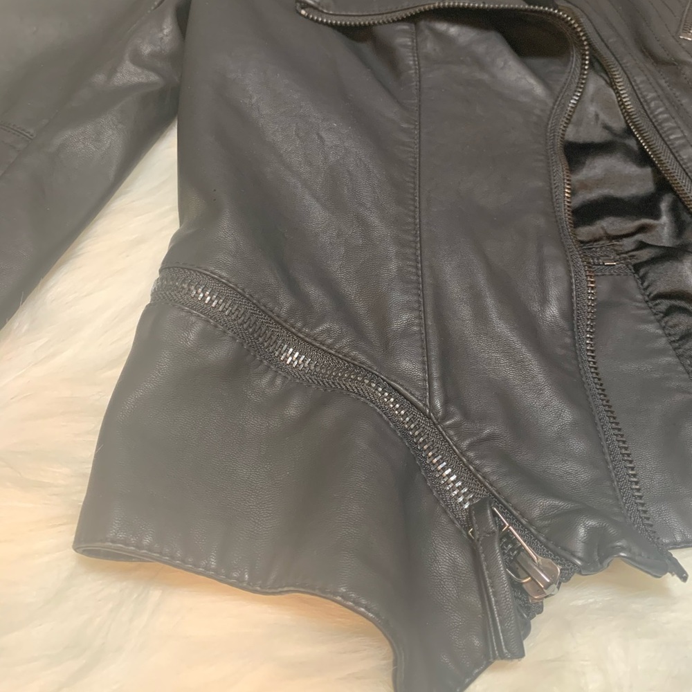 BLANKNYC Faux Leather Moto Jacket (small) - Picture 4 of 8